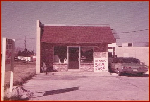 Dennis' Seafood business photo