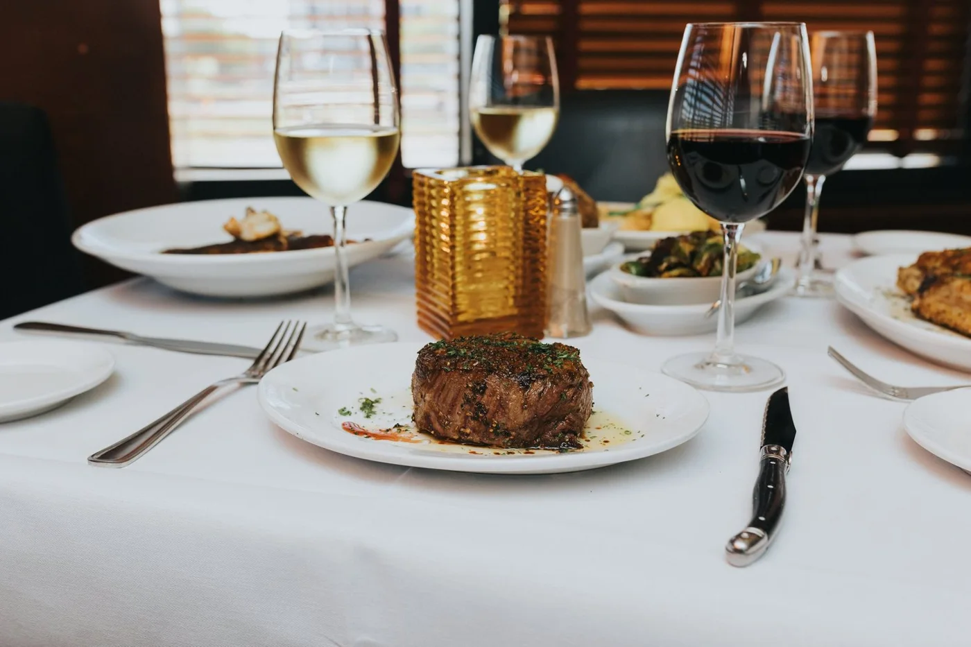 Desi Vega's Seafood and Prime Steaks business photo